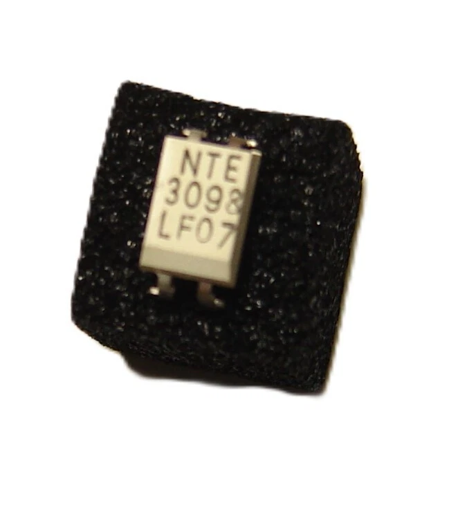 (3) NTE 3098 Optoisolator NPN Transistor Output VISO=5000V 4 Lead Dip - Image 2 of 3