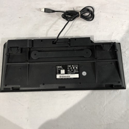 IBM SK-8805 Wired USB Ergonomic Keyboard Black - Picture 6 of 7