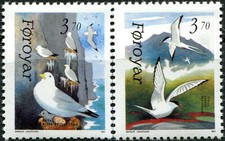 FÉROÉ N° 213/4 NEUFS**