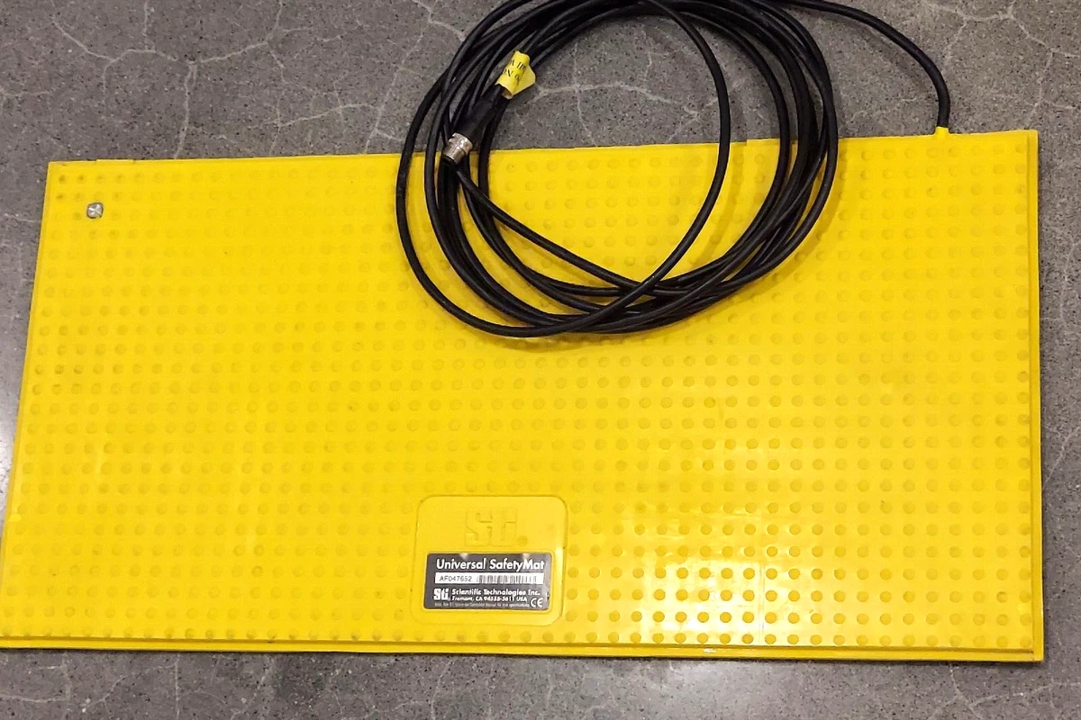 OMRON STI Universal Safety Mat Switch Mat AF047652 24 X 12 VERY CLEAN