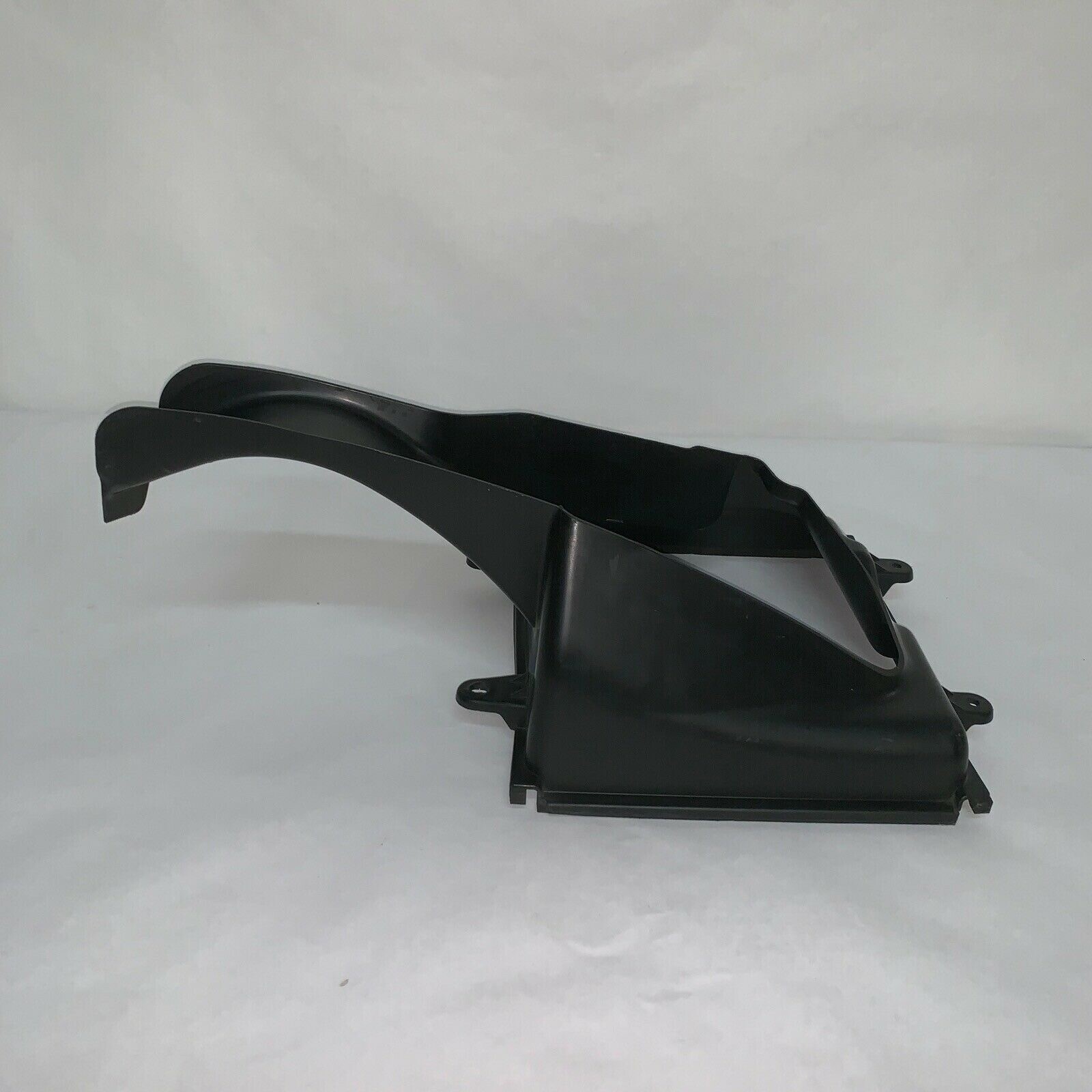 MASERATI GHIBLI FRONT LEFT INTERCOOLER DUCT COVER 2014 2015 2016 OEM