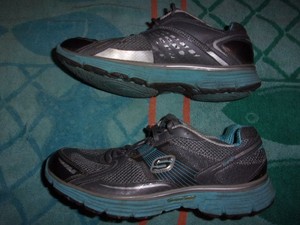 skechers cloudsteppers