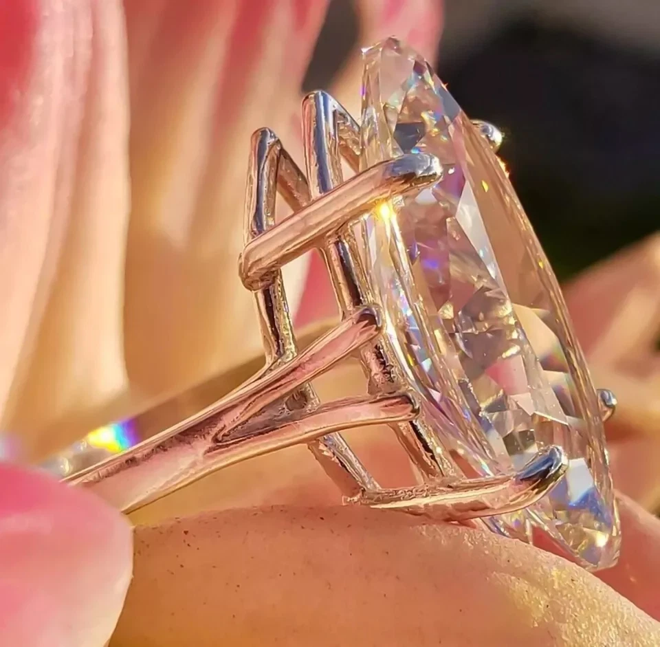 9.0 Cts Certified Lab Grown CVD F VS1 Diamond Ring in .925 Sterling Silver - Image 3 of 4