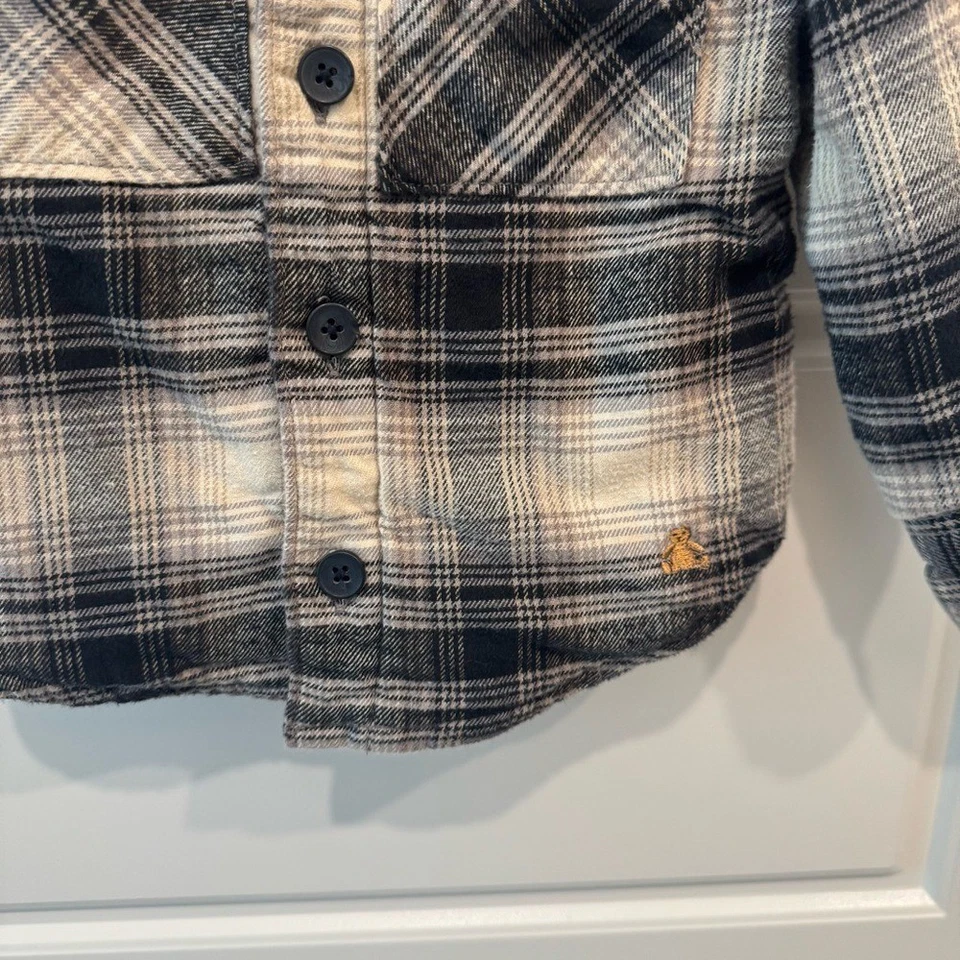 Chaqueta de franela a cuadros Baby Gap 2T | Abrigo forrado para niños pequeños negro crema Foto 3 de 4