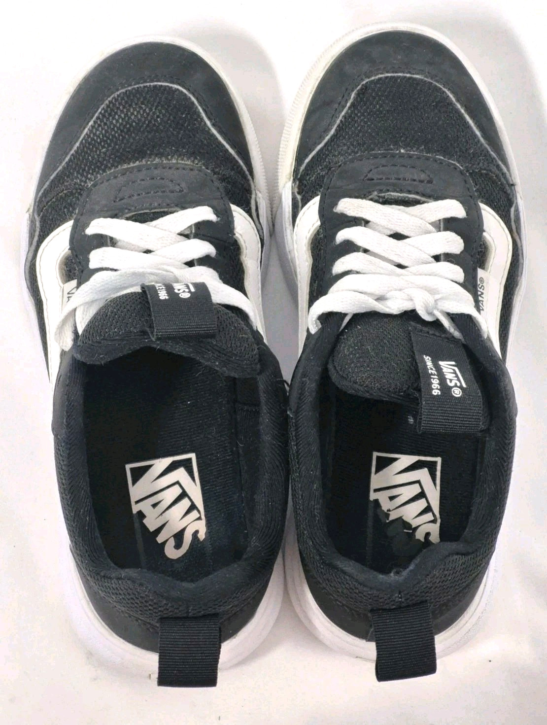 VANS Range EXP Women's Sneakers Black White Lightweight Skate Shoes Size 6 thumbnail 5