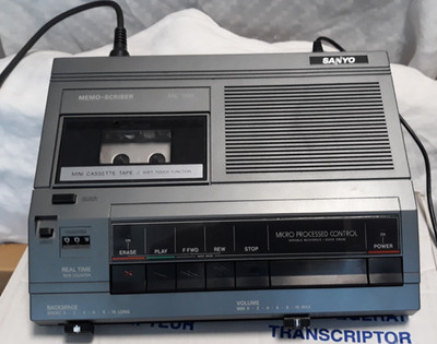Sanyo Memo-Scriber TRC-7030 mit Fußschalter