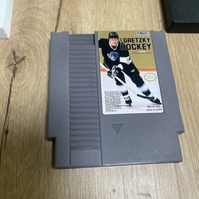 Wayne Gretzky Hockey (Nintendo NES) - With Box