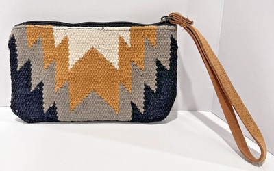Panache Camel Aztec Western Pattern Multicolor Wristlet Purse Bag