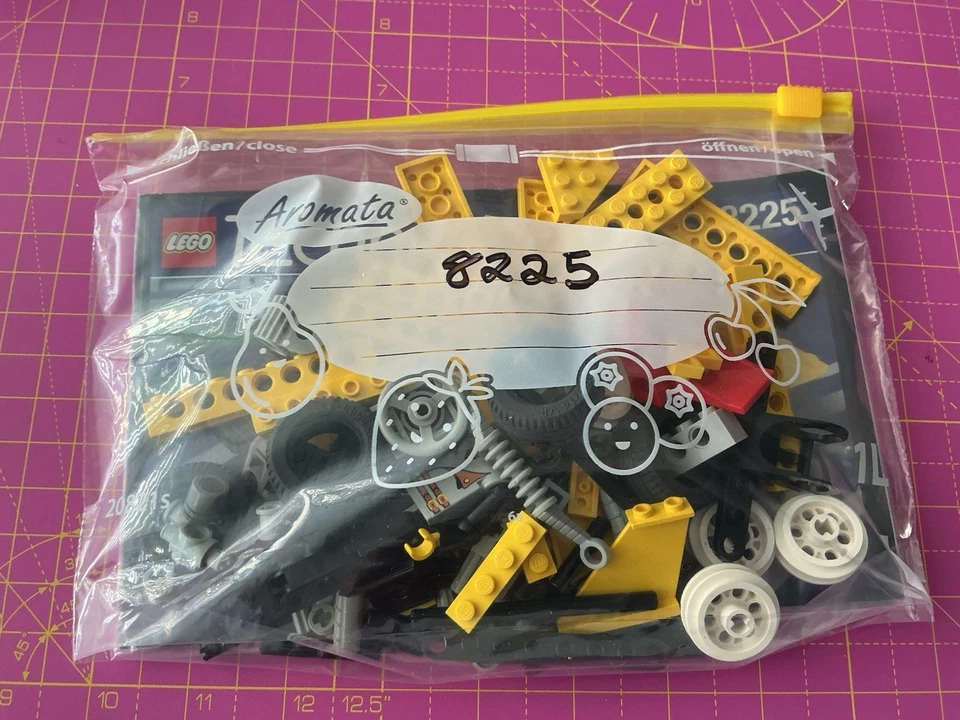 LEGO TECHNIC: Road Rally V (8225) With Box, Instructions and Stickers 01, photo 4 of 4