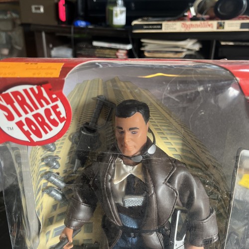 Strike Force The Assassin 12” Figure By Peterkin Rare New In Box - Picture 7 of 13