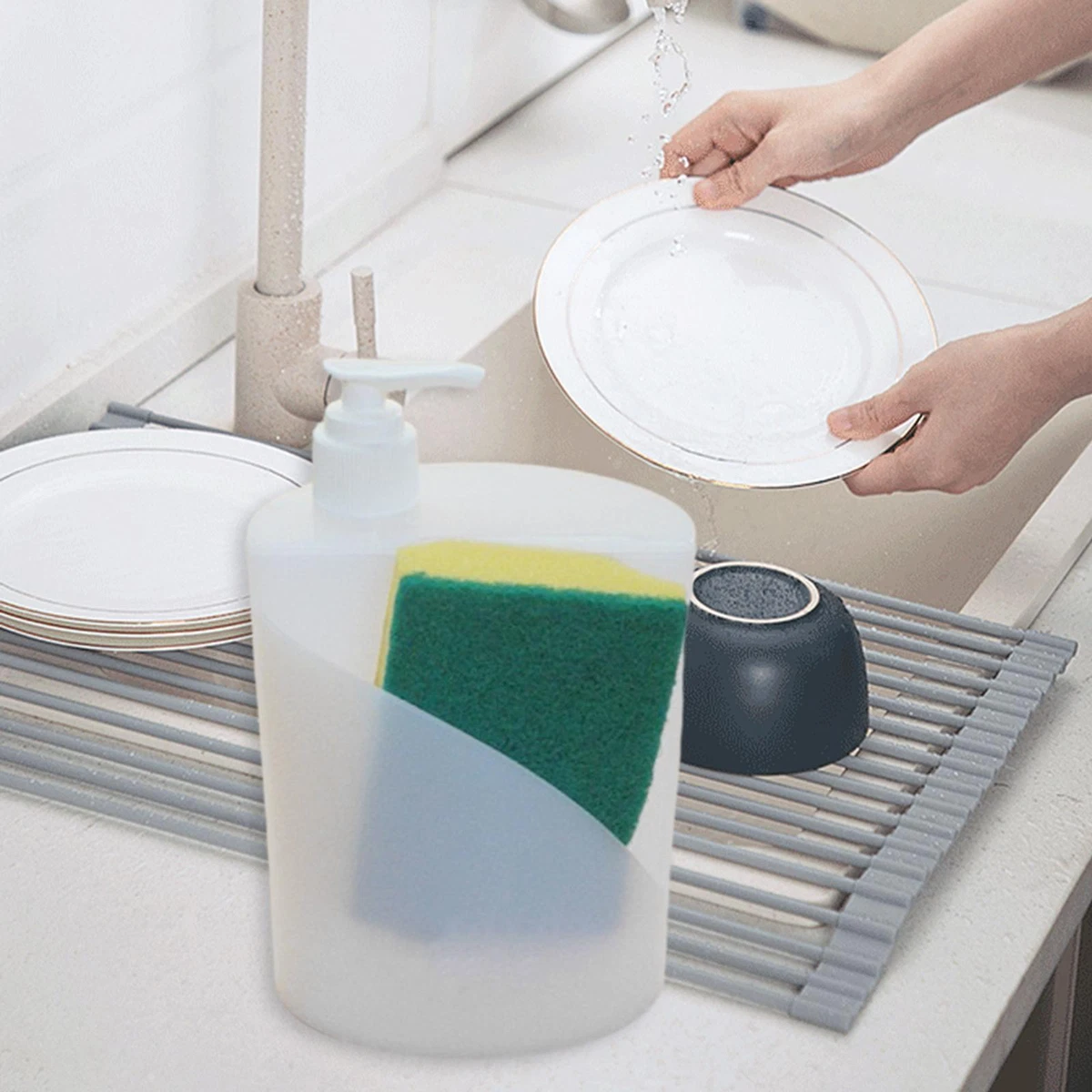 Soap Dispenser and Sponge Holder 550ml Dishwashing Container Manual 2 in 1 Soap