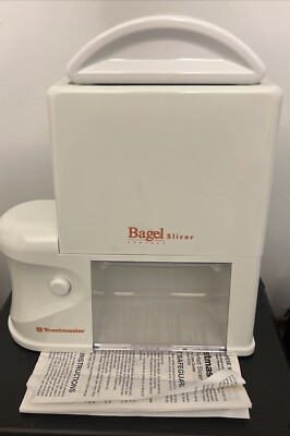 Toastmaster Bagel Perfect Automatic Bagel Slicer 6125 Electric White Dual Blade