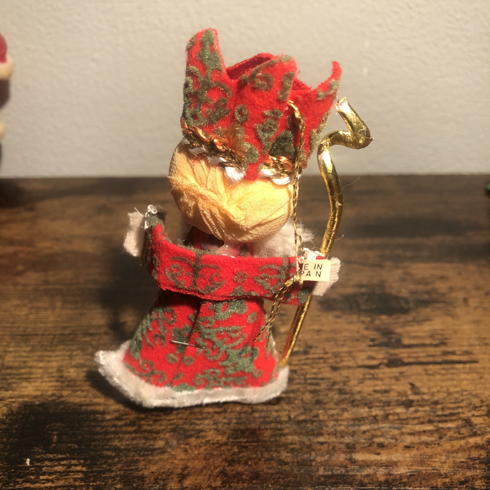Picture 10 of 24