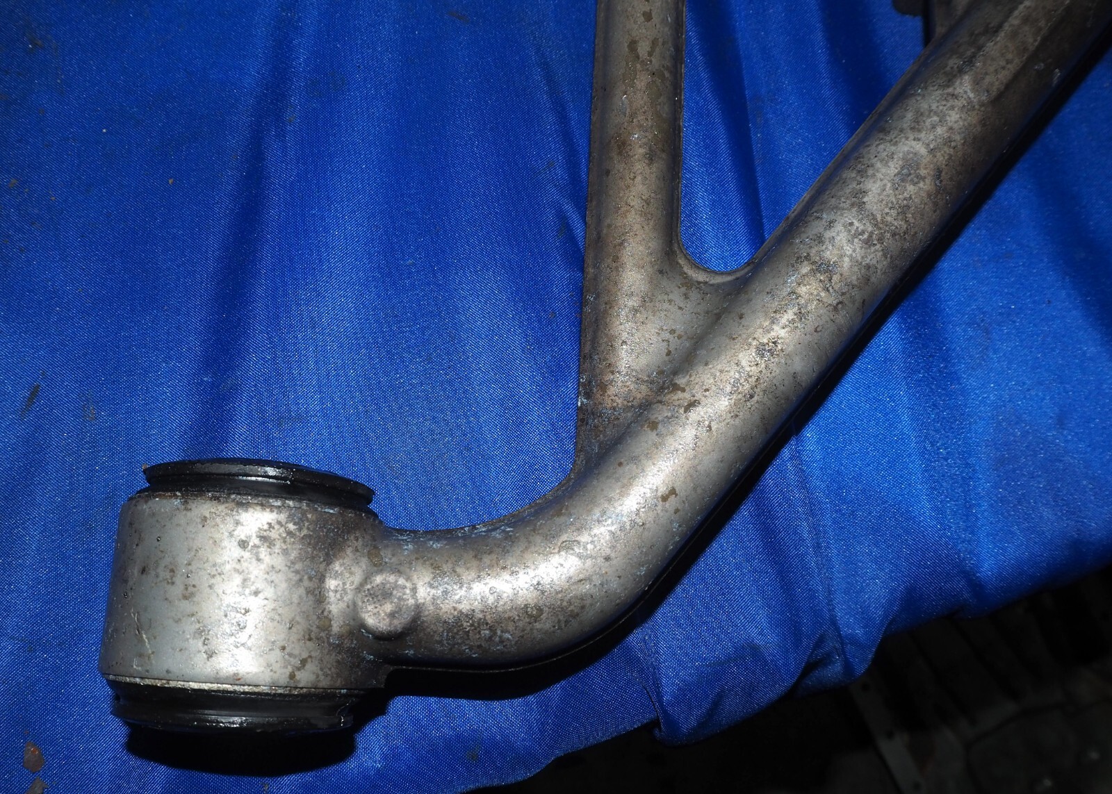 2010-2020 Aston Martin Rapide Rear Right Lower Control Arm OEM Nice! W/Warranty