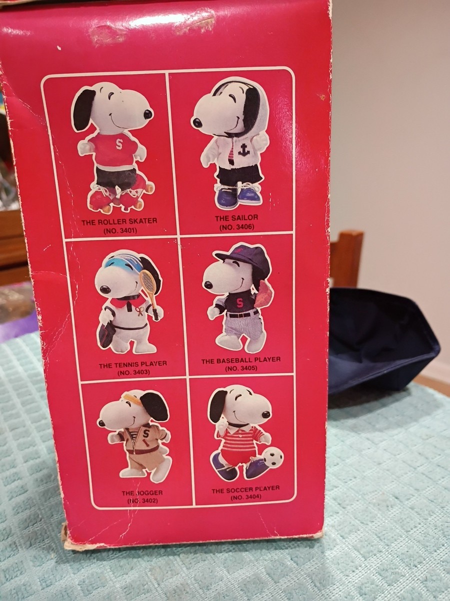 Vintage 1958 Snoopy Baseball Player Collector Doll 8 1/2