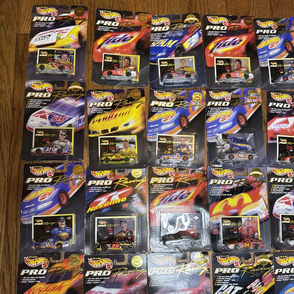 Hot Wheels Pro Racing 1997/1998 Lot Of 29 - Image 2 of 4