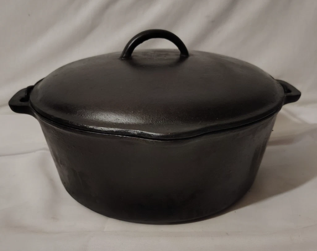 Vtg Cast Iron Dutch Oven #8 Birmingham Stove & Range BSR Century Series With Lid