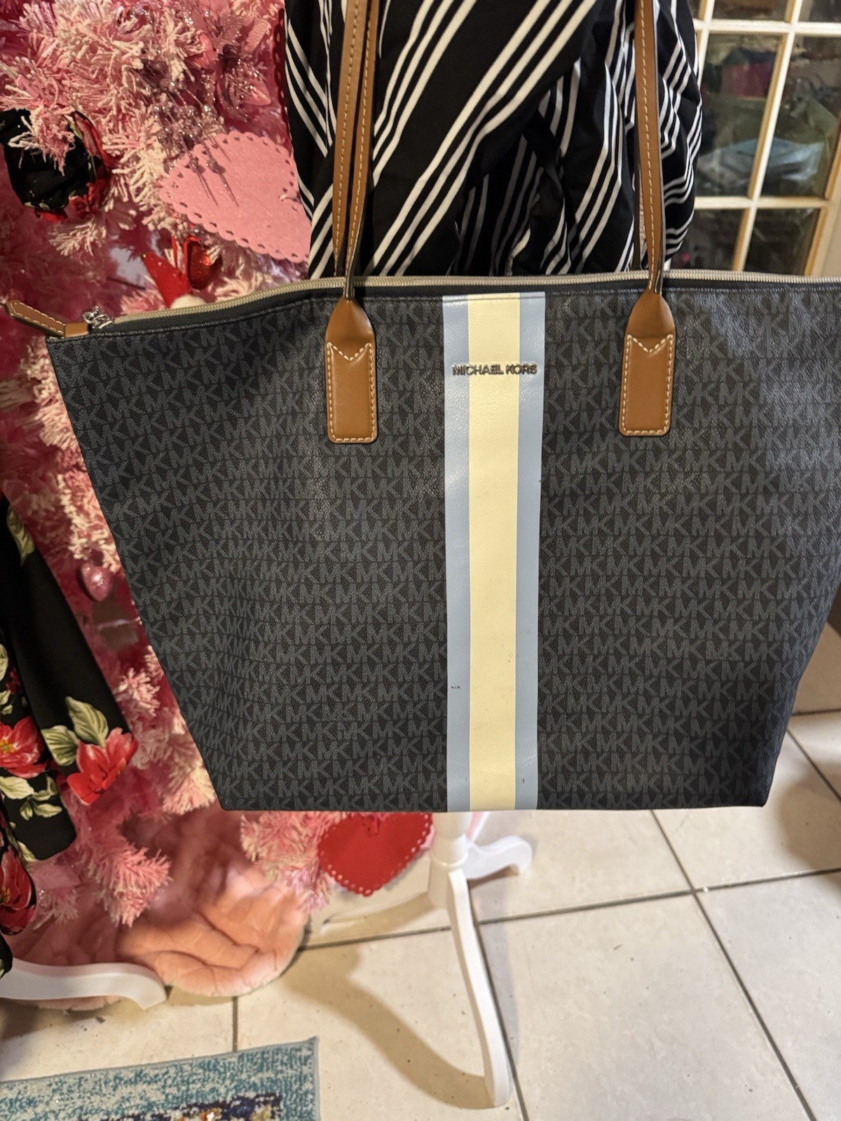 Michael Kors Large Travel Tote