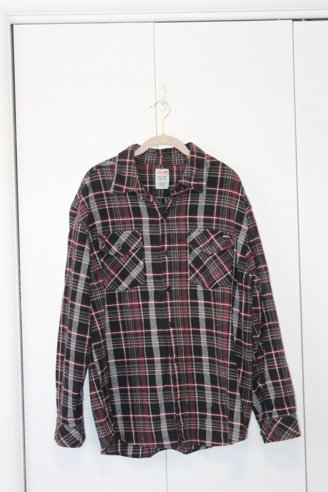Dickies Mens Thick Heavy Flannel Button Up Shirt Plaid Work Outdoor Sz XL
Opens in a new window or t