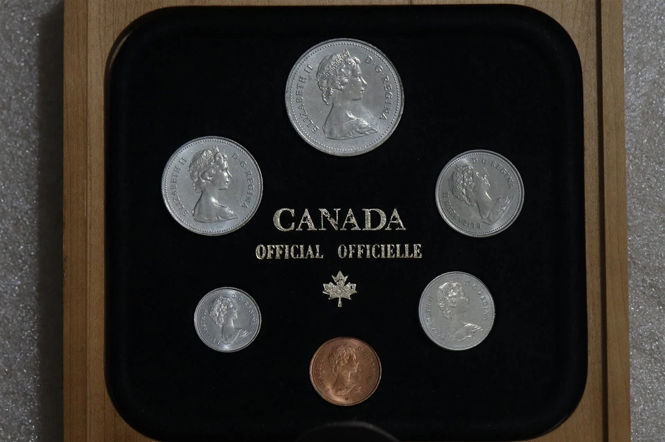 🧭 🇨🇦 CANADA 1981 MINT SET IN ORIGINAL BOX B62 #20 - Image 4 of 4