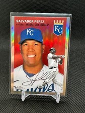 2023 Topps Chrome Platinum REFRACTOR Salvador Perez #233 - Kansas City Royals