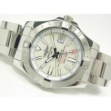 Breitling Avenger A32390