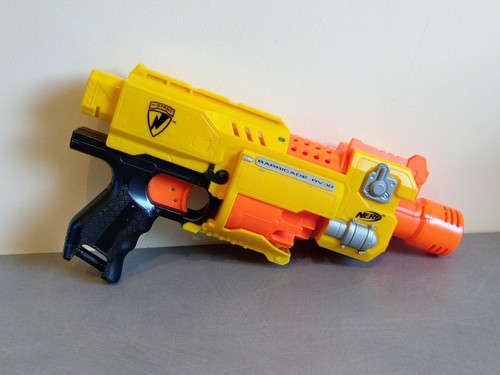 2 Pistolas NERF N-STRIKE Barricade RV-10 Y Rukkus ICS-8 + 20 Dardos Nuevos - Imagen 3 de 6