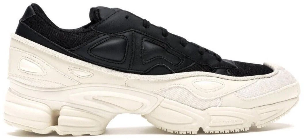 Raf Simons adidas ozweego ブラック✖️ホワイト26cm Raf Simons adidas ozweego ブラック✖️ホワイト26cm 人気色rafsimons
