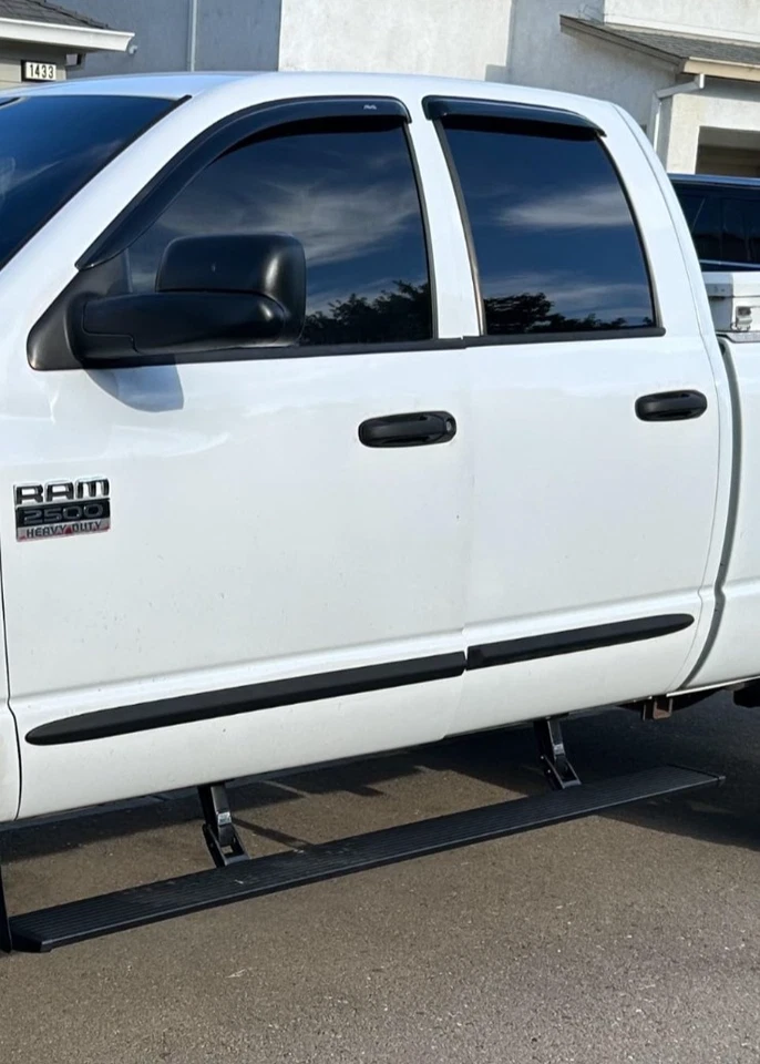 estriberas automáticas AMP Research PowerStep para Ram Mega Cab 1500 2500 3500 Foto 3 de 4