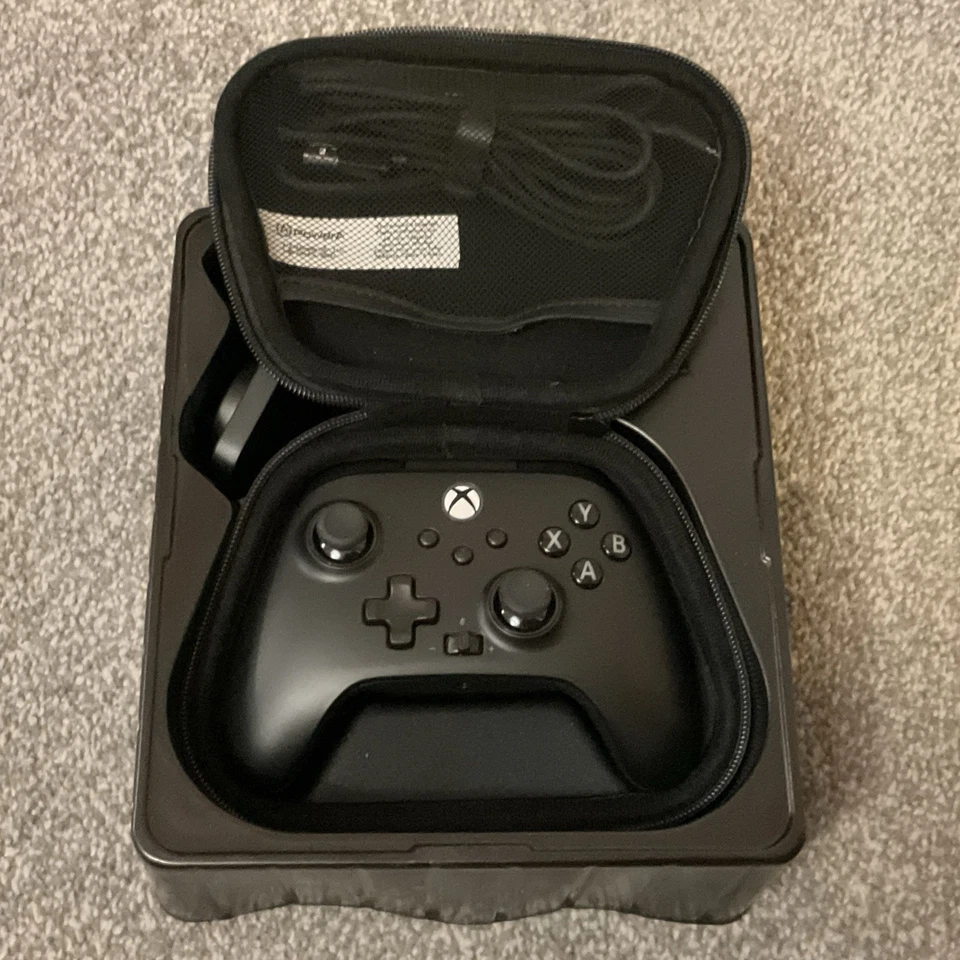 POWERA Fusion Pro Lumectra Wireless Controller for Xbox/PC Ghost RGB LED Lights. - Image 2 of 4