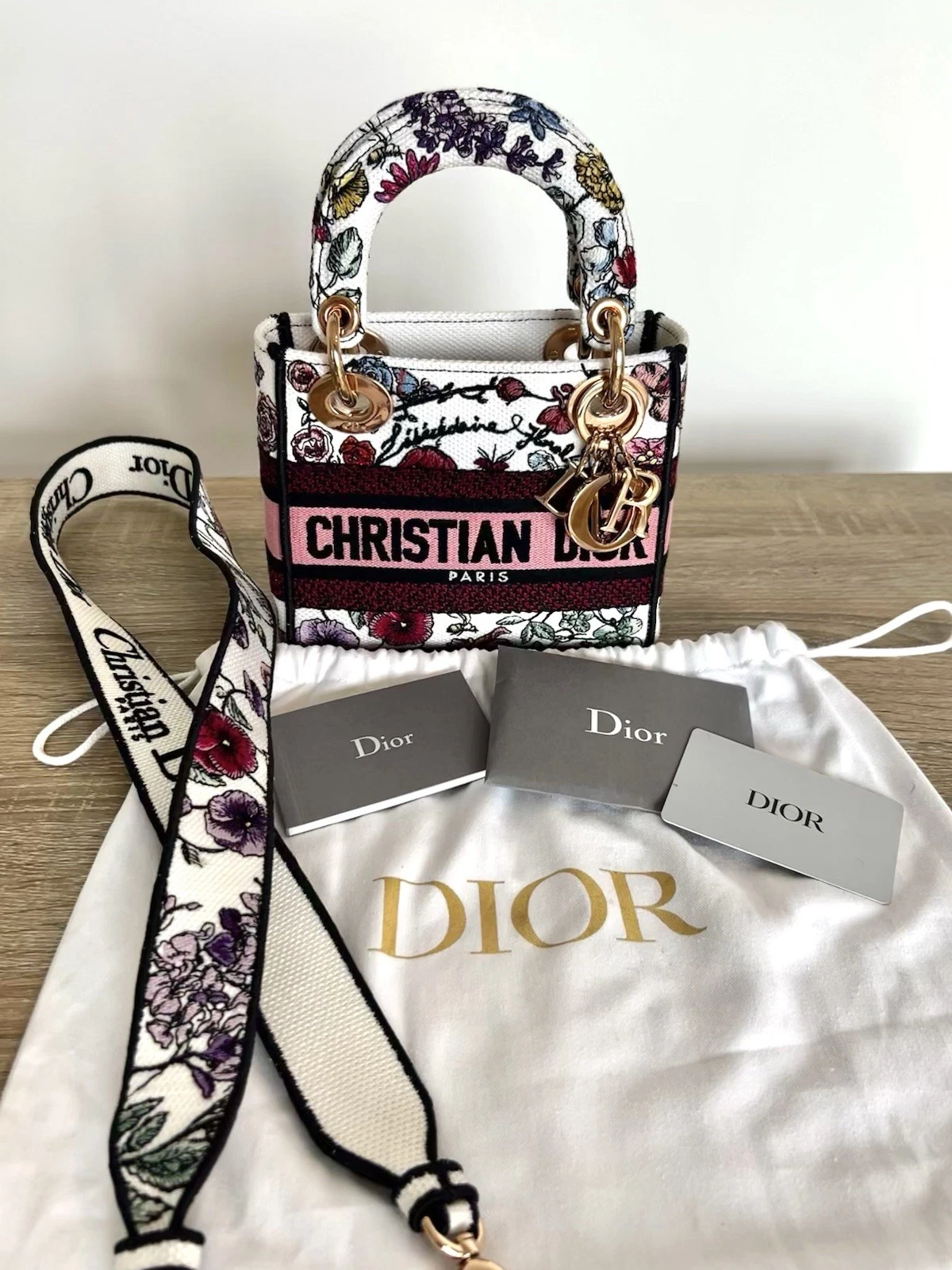 Christian Dior toile Florilegio brodée mini dame D Lite blanc multicolore
