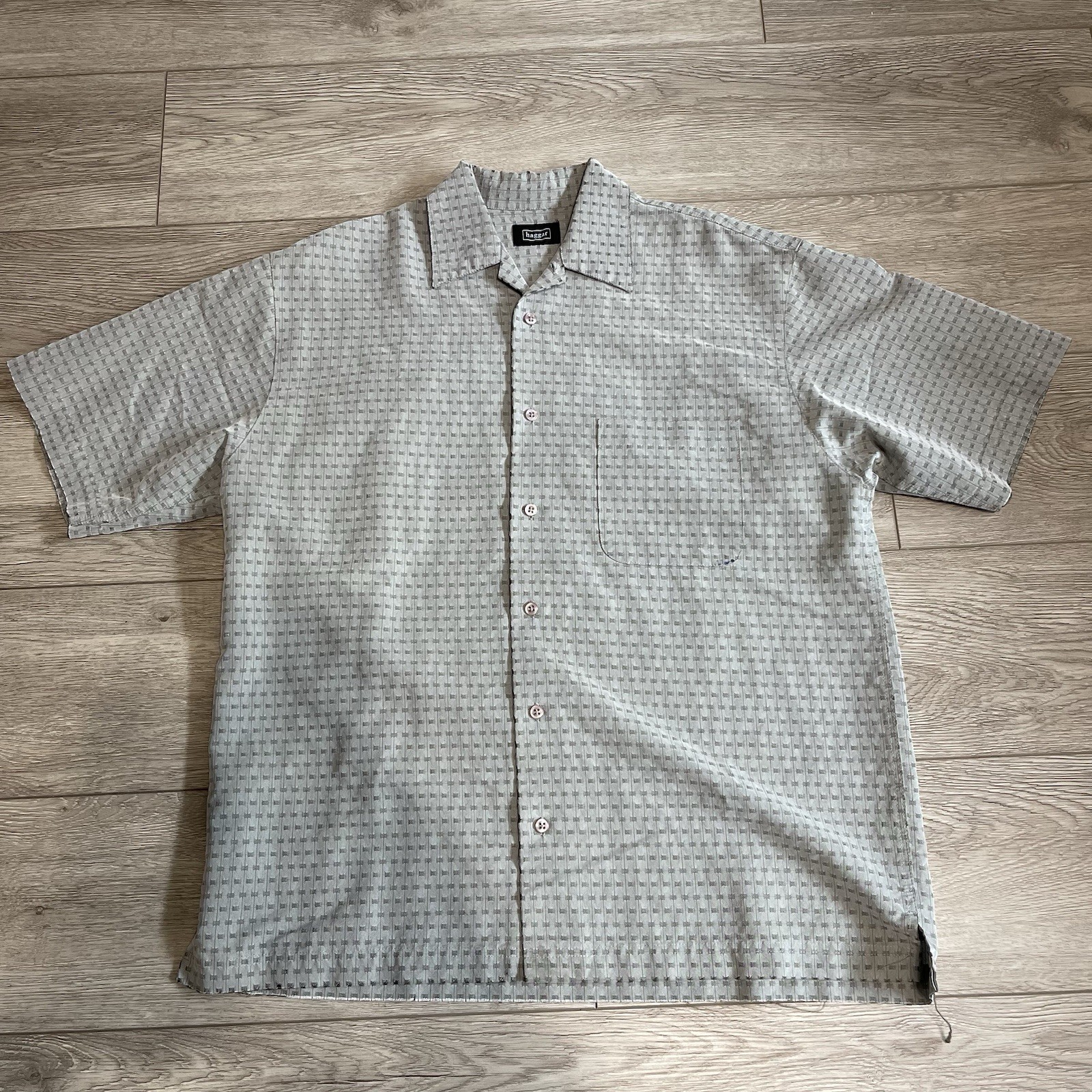 Haggar Button Up Shirt Mens Small (Large) Green/Gray Plaid Short Sleeve Oversize