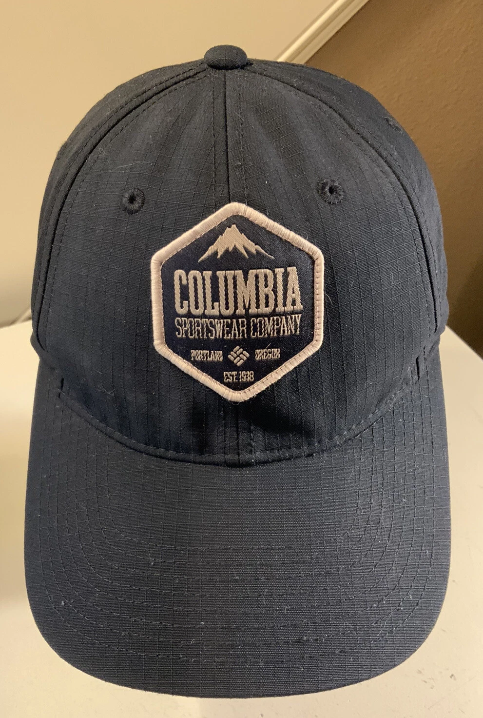 Columbia Sportswear Portland Oregon Black Cotton Baseball Cap One Size