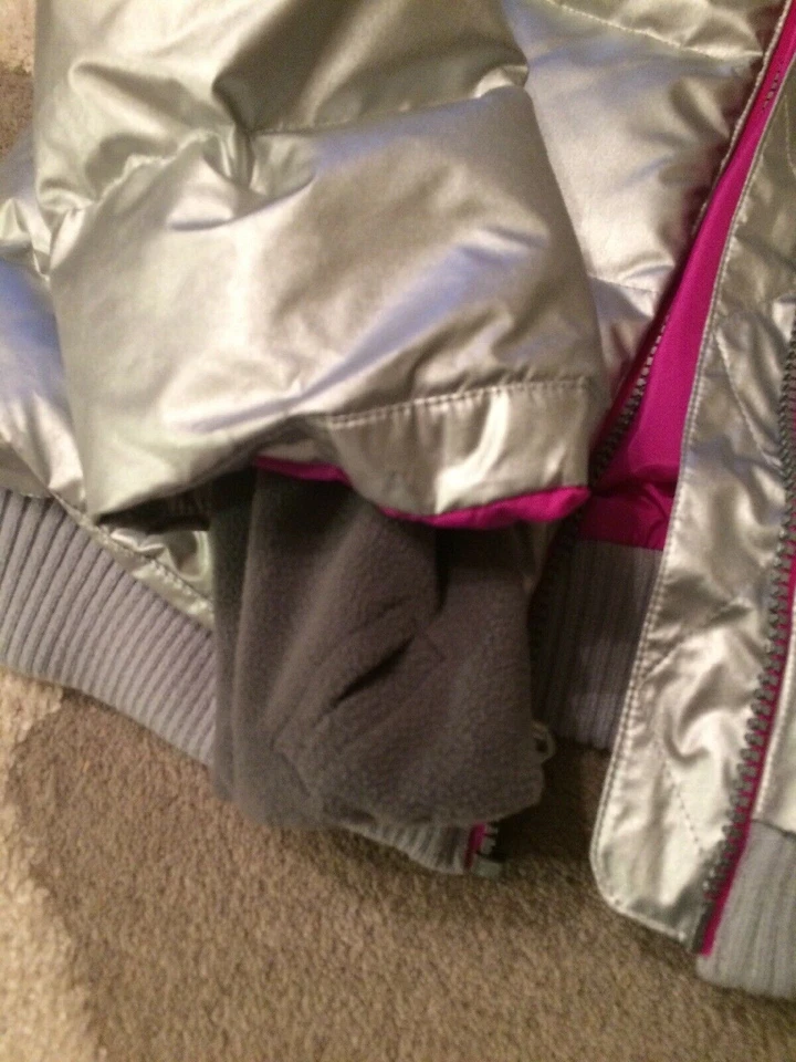 Chaqueta acolchada con capucha Lands End para niñas talla grande Foto 4 de 4