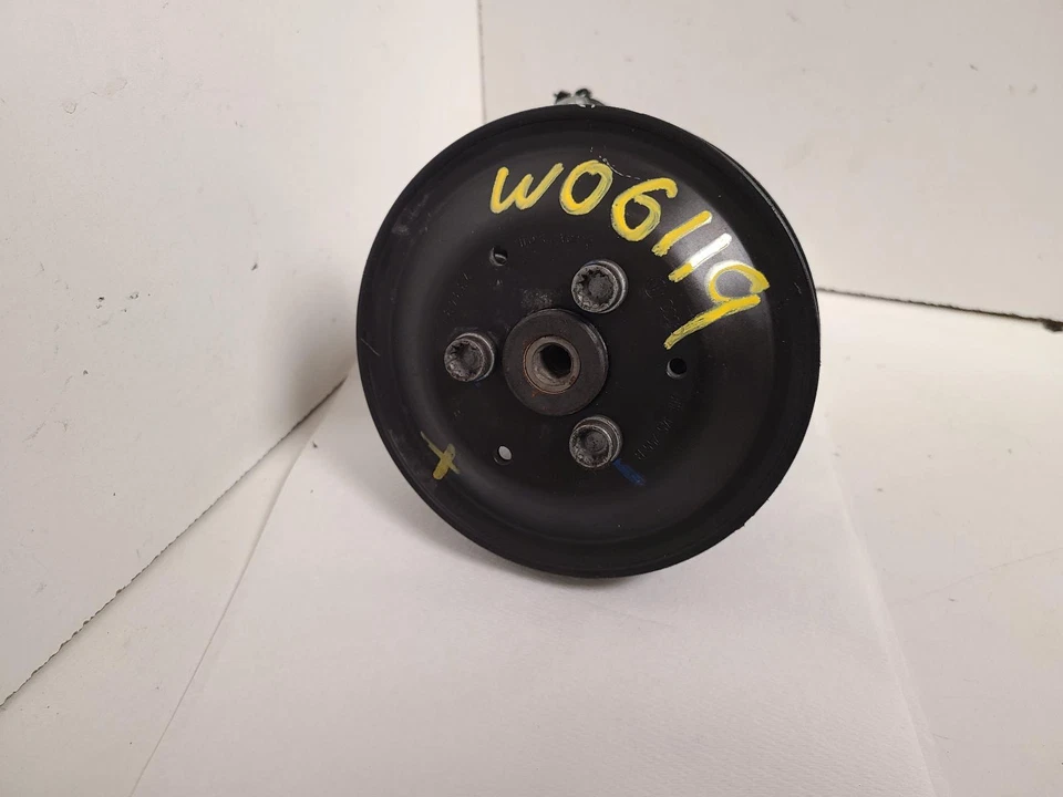 Bomba de dirección asistida usada se adapta a: Audi Audi a8 3.0 2014 grado A Foto 2 de 4