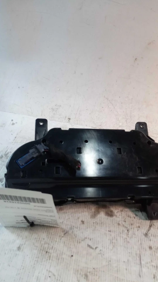 Medidor de velocímetro 2015 GMC Sierra 1500 OEM prata 67K milhas NJ25-18054-451621 - Imagem 2 de 4