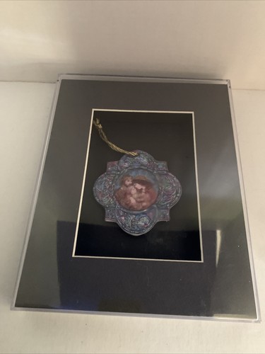 EDNA HIBEL "The First Holiday" 1992 Porcelain CHRISTMAS Ornament #4340 Framed - Picture 2 of 8