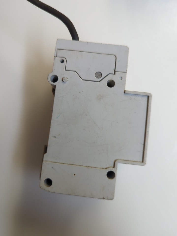 GEC VYNCKIER, GE SERIES G, DAN 1/32, 32A 30mA RCBO, CIRCUIT BREAKER ...