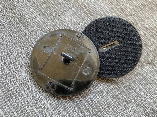 FIT VAUXHALL Fastener Floor Turn Lock Round Carpet Mat Fixing Screw 2Pcs - Picture 8 of 14