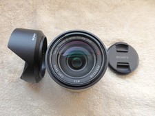 Sony-Zeiss Vario-Tessar E 16-70mm f4 ZA OSS lens *EXC*