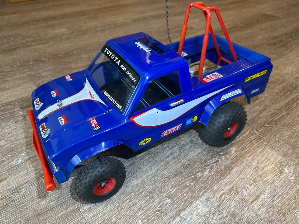 Robbe / Kyosho Toyota Hilux vintage Rc von ca. 1982 - Bild 2 von 4