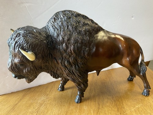 BREYER Buffalo Bison 1965-91 Dark Brown Version