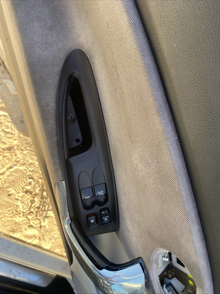 Panel de moldura interior de puerta delantero izquierdo lado del conductor Honda CR-Z 2011-2016 OEM negro Foto 2 de 4