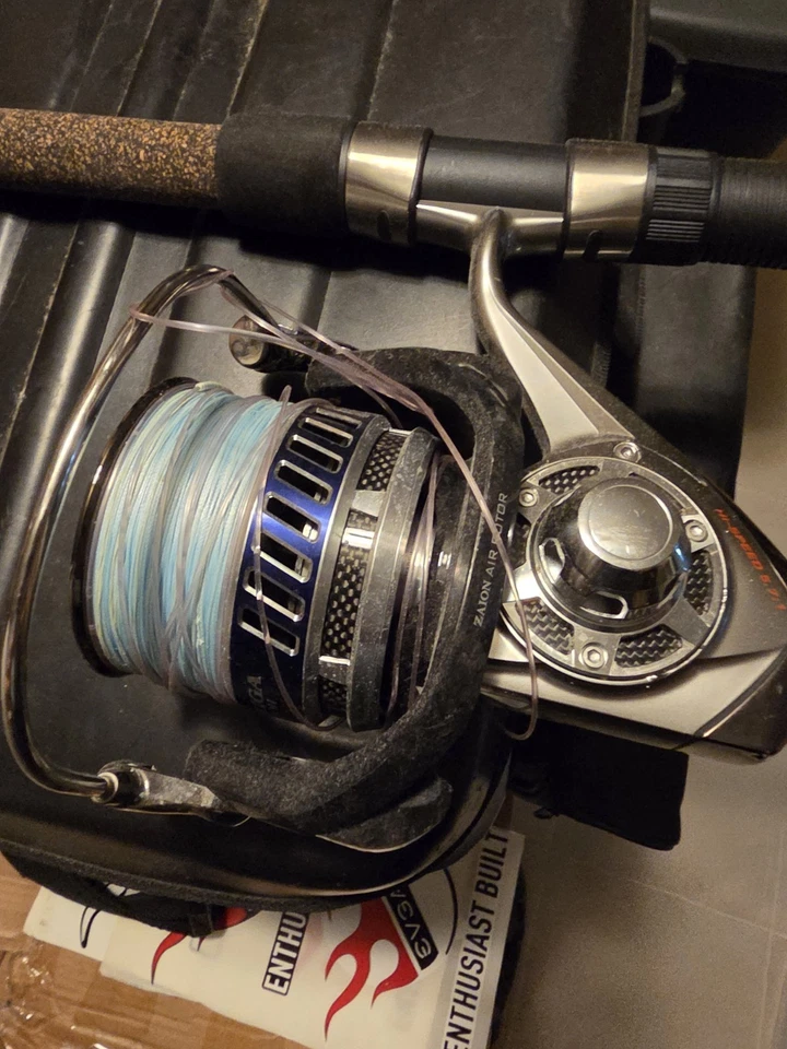 DAIWA Saltiga 6500H SPINNING REEL - Image 3 of 3