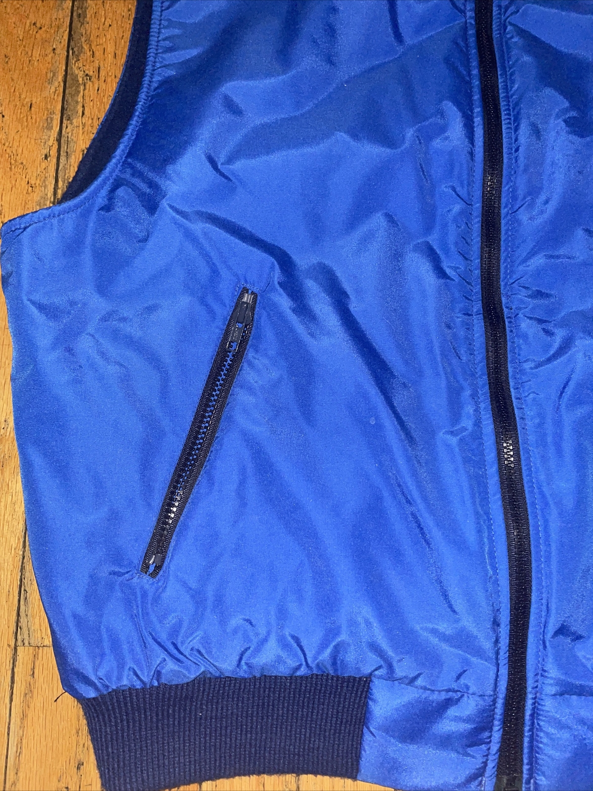 Picture 4 of 11