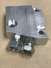 IH  INTERNATIONAL 274-284  Ford 1000 & 1600 Tractor Power Beyond Hydraulic Block