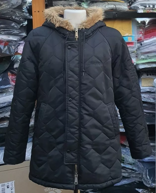 Rare FW15 Supreme Quilted Flight Satin Parka size M medium black