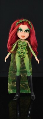 OOAK Custom Poison Ivy (Batman) Bratz Puppe 