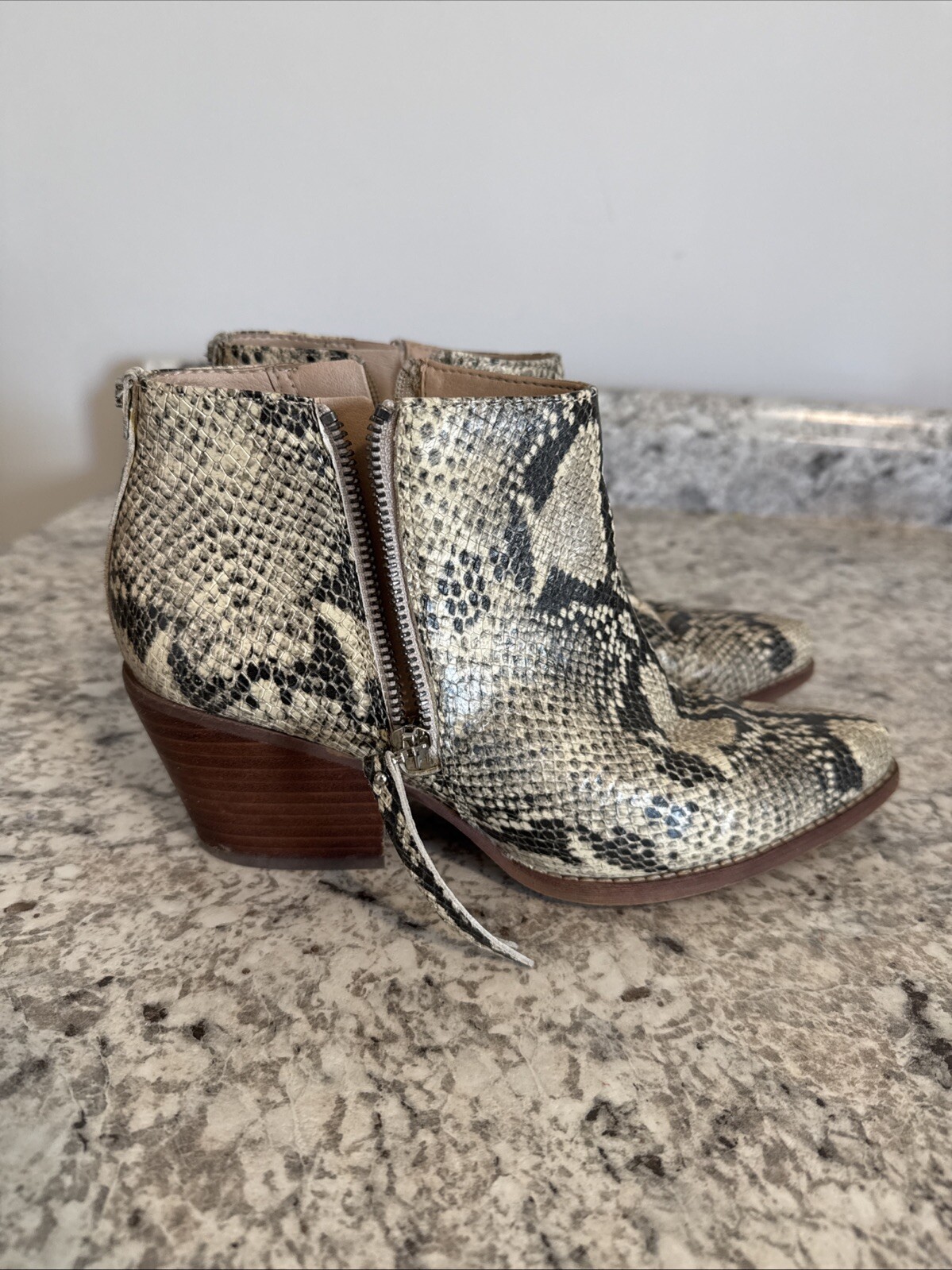 Sam Edelman Walden Reptile Print Leather Ankle Boots Size 6.5 for Women