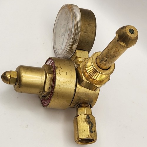 Lincoln Electric Magnum LIC-7903X Inert Gas Regulator 650L Gauge pre-owned - Picture 6 of 10